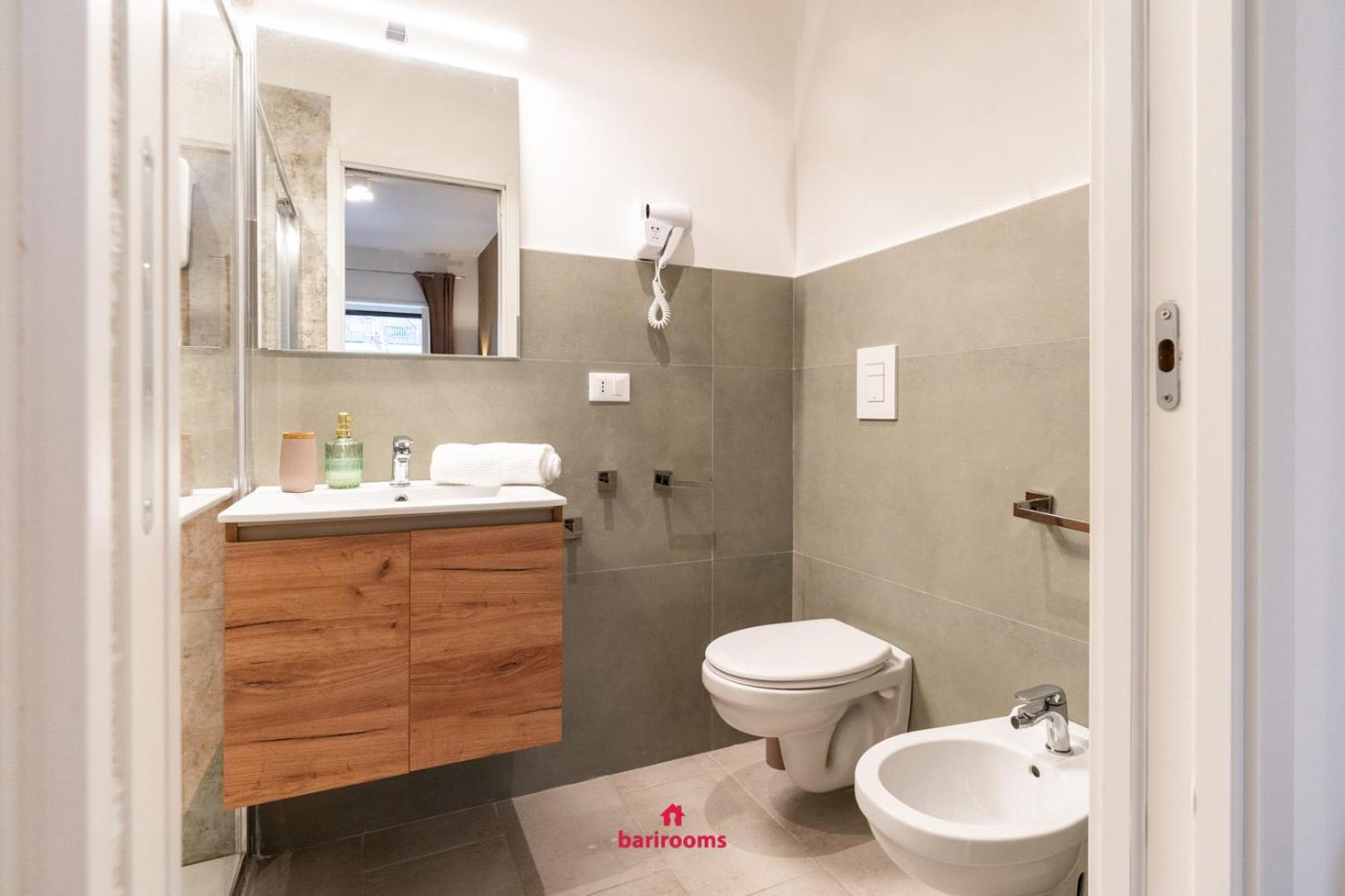 Suites 167 바리 외부 사진